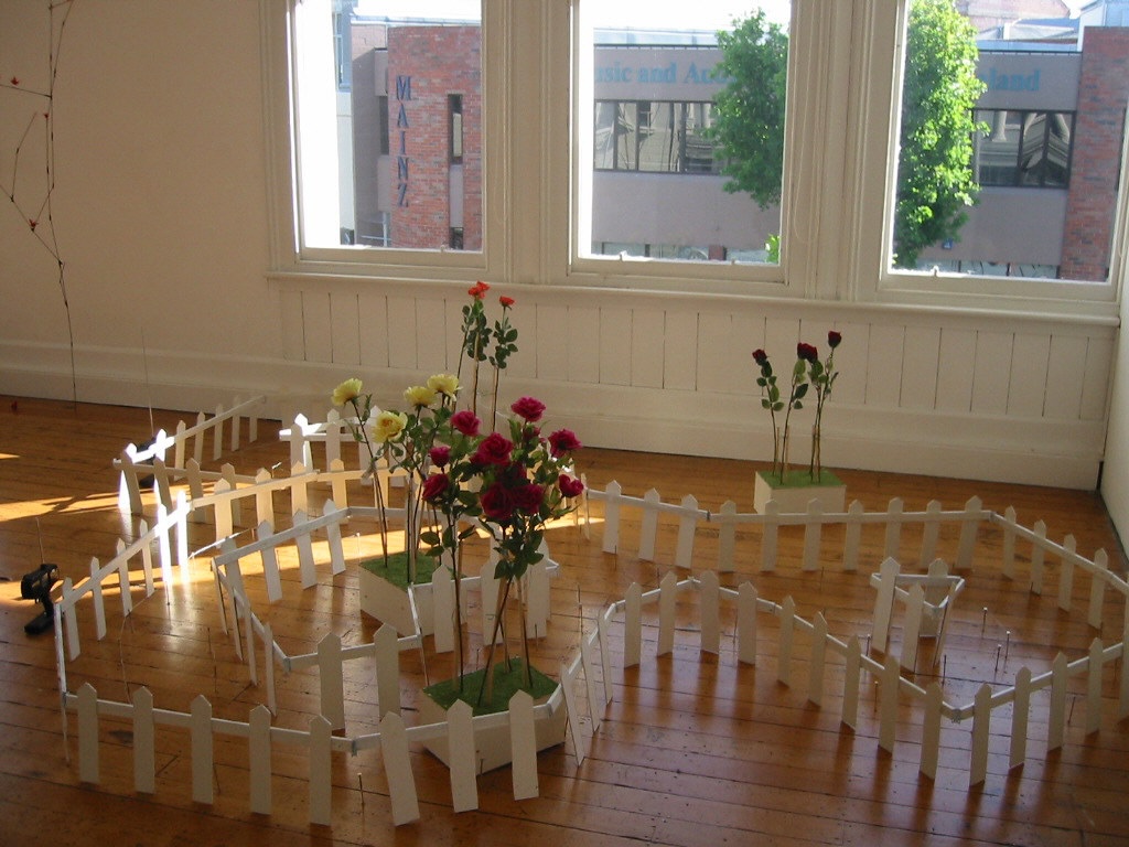 Fig. 2: Companion Plants. Jo Langford, photograph courtesy Jonathan Smart Gallery, Christchurch