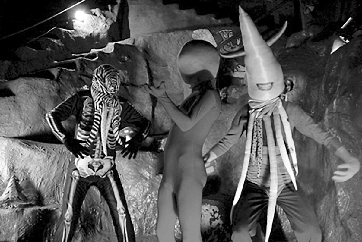 Still from Mestar’s ‘Konked Out’ music video by Louise Clifton. 2007