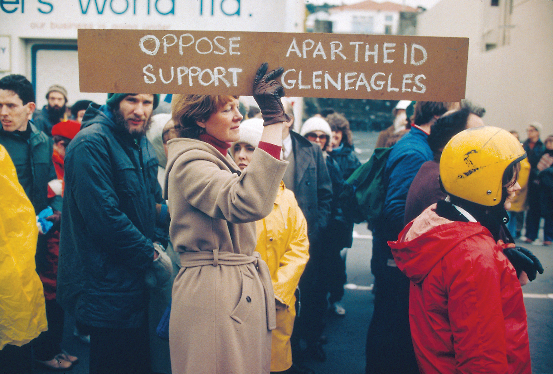 Kent Terrace, around lunchtime before marchers moved off to Athletic Park and other places around town 29 August, 1981 Photograph by John Miller